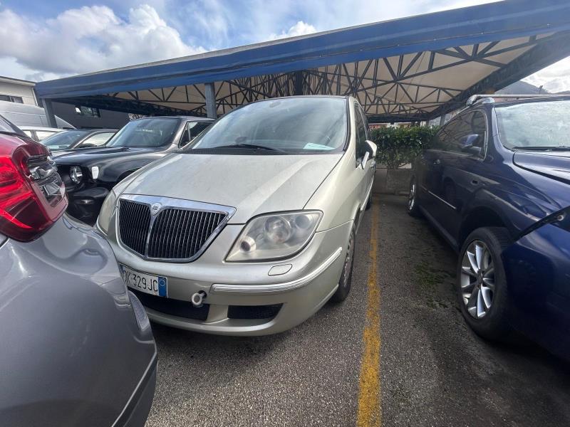 LANCIAPhedra 2.0 mjt Executive 136cv 6m E4 dpf in vendita a Torino