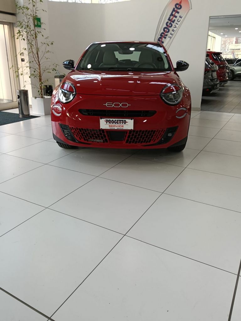 FIAT600 HYBRID ICON 1.2 145CV