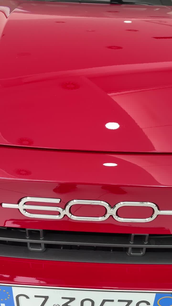 Fiat 600 Hybrid Icon